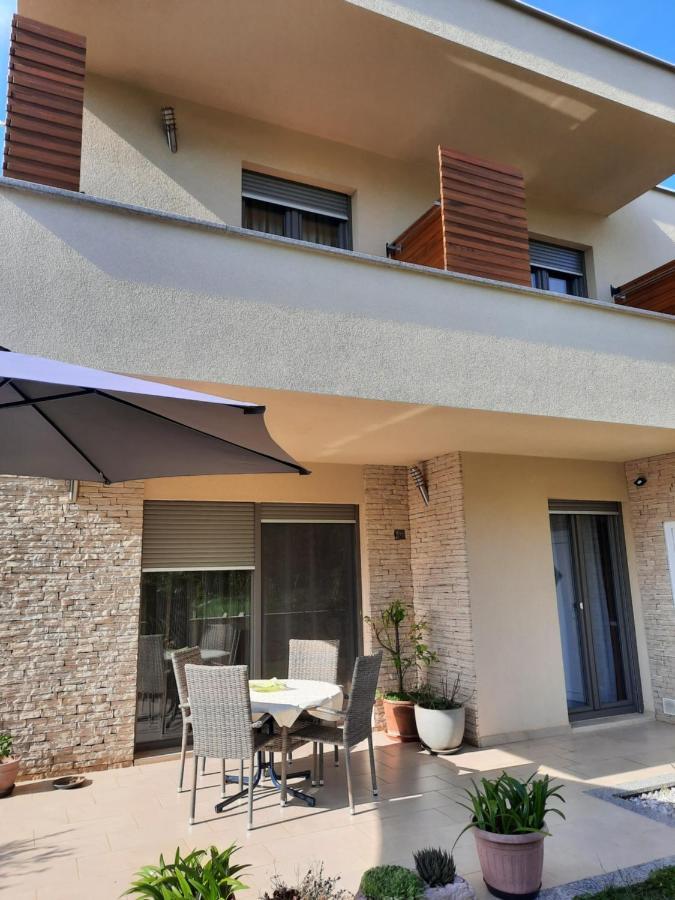 Green Garden Apartment Porec